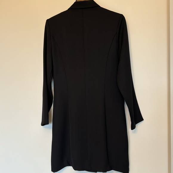 Black jacket - Picture 3 of 3